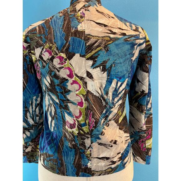 Darling Chico's Jacket Multi-Color Abstract w Metallic 4 Zipper Pockets Close M - Picture 4 of 8